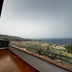 Villa Belvedere - *